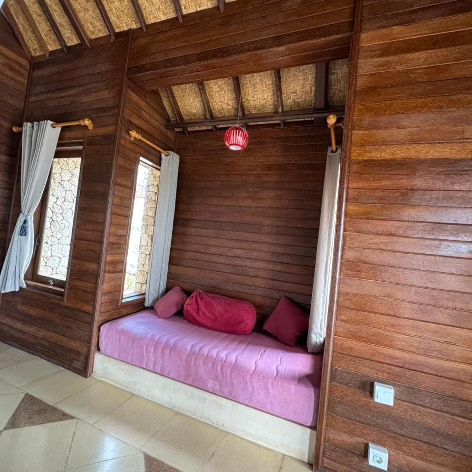 Rady Lodge Nusa Lembongan